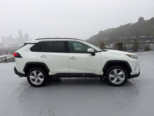 Used 2021 Toyota RAV4 Limited AWD/4WD image 2