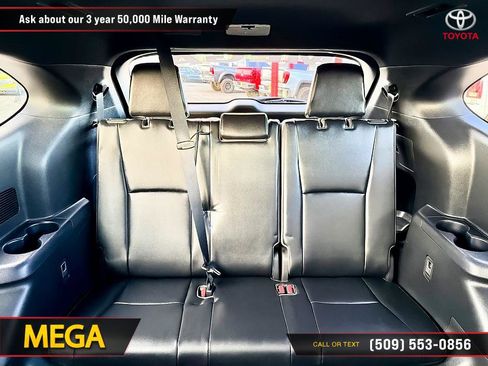 Used 2021 Toyota Highlander XSE image 21