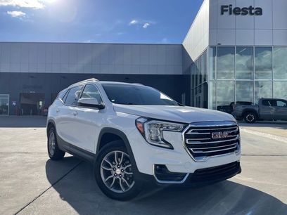 Used 2024 GMC Terrain SLT