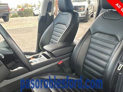 Certified 2024 Ford Edge SEL image 18