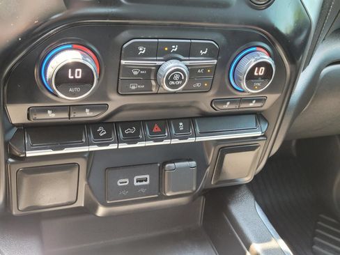 Used 2021 Chevrolet Silverado 1500 LT Trail Boss AWD/4WD image 24