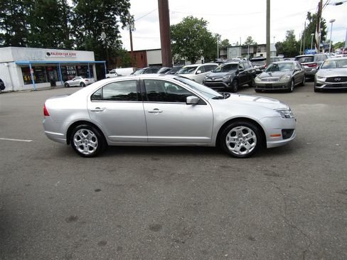 Used 2011 Ford Fusion SE FWD image 7