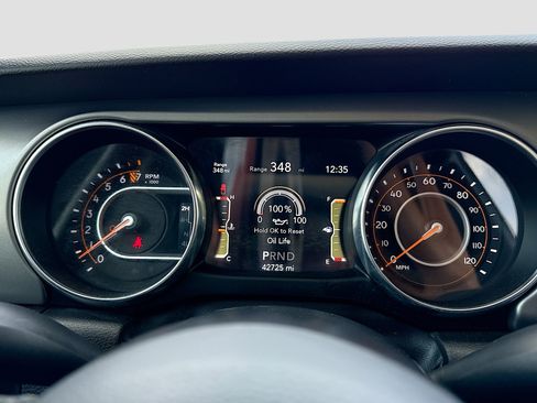 Used 2022 Jeep Gladiator Sport AWD/4WD image 37