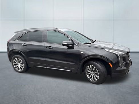 Used 2023 Cadillac XT4 Sport image 4