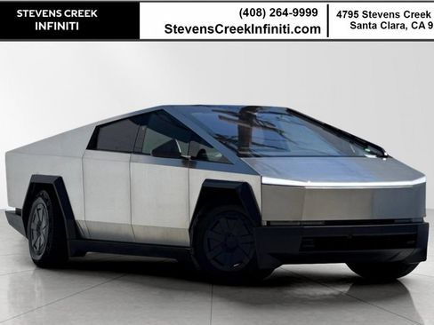 Used 2025 Tesla Cybertruck AWD Crew Cab image 1