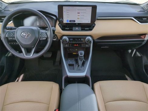 Used 2025 Toyota RAV4 Limited image 17