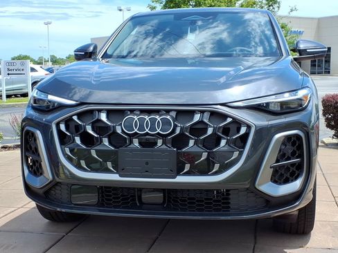 New 2026 Audi Q5 Premium Plus AWD/4WD image 2
