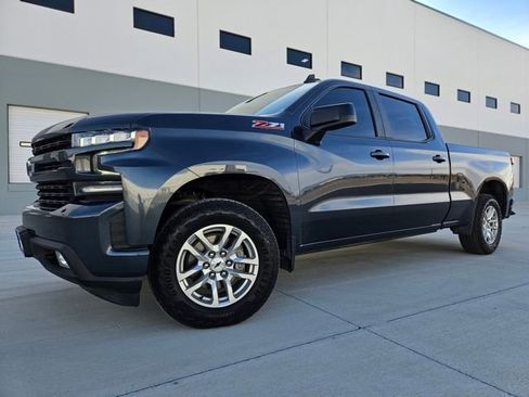 Used 2021 Chevrolet Silverado 1500 RST image 1