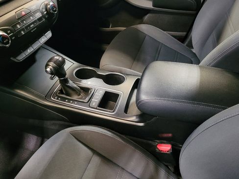 Used 2018 Kia Sorento AWD image 26