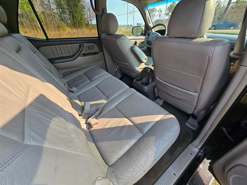 Used 2005 Toyota Sequoia Limited image 12