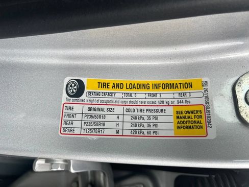 Used 2018 Chevrolet Impala LT w/ Sunroof and Spoiler Package FWD image 20