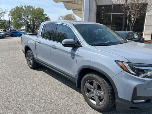 Used 2023 Honda Ridgeline RTL-E image 4