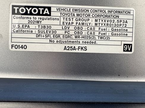 Used 2021 Toyota Camry LE FWD image 18