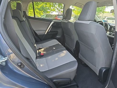 Used 2014 Toyota RAV4 LE AWD/4WD image 13