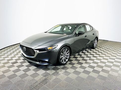 Certified 2022 MAZDA MAZDA3 s image 5