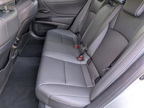 Used 2024 Lexus ES 350 F Sport image 19