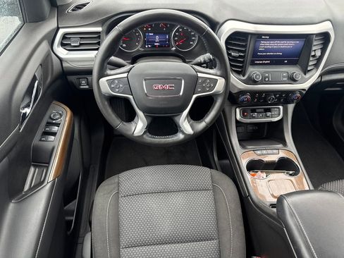 Used 2020 GMC Acadia SLE FWD image 16