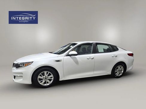 Used 2018 Kia Optima LX w/ Convenience Package image 6