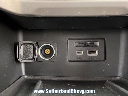 Used 2022 GMC Acadia Denali w/ GMC Pro Grade Package image 39