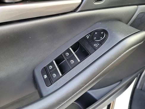 Used 2022 MAZDA CX-30 AWD 2.5 S w/ Select Package image 16