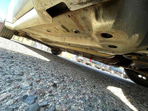 Used 2009 Chevrolet HHR LS FWD image 18