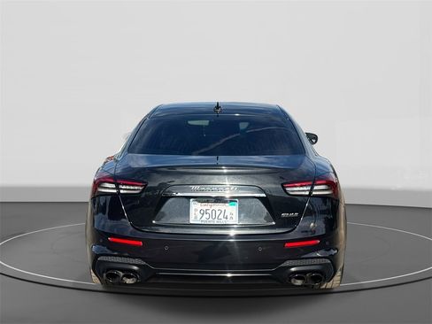 Used 2023 Maserati Ghibli Modena image 5