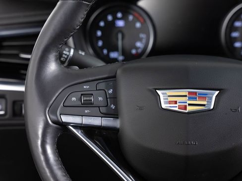 Used 2022 Cadillac XT6 Premium Luxury w/ Technology Package image 36