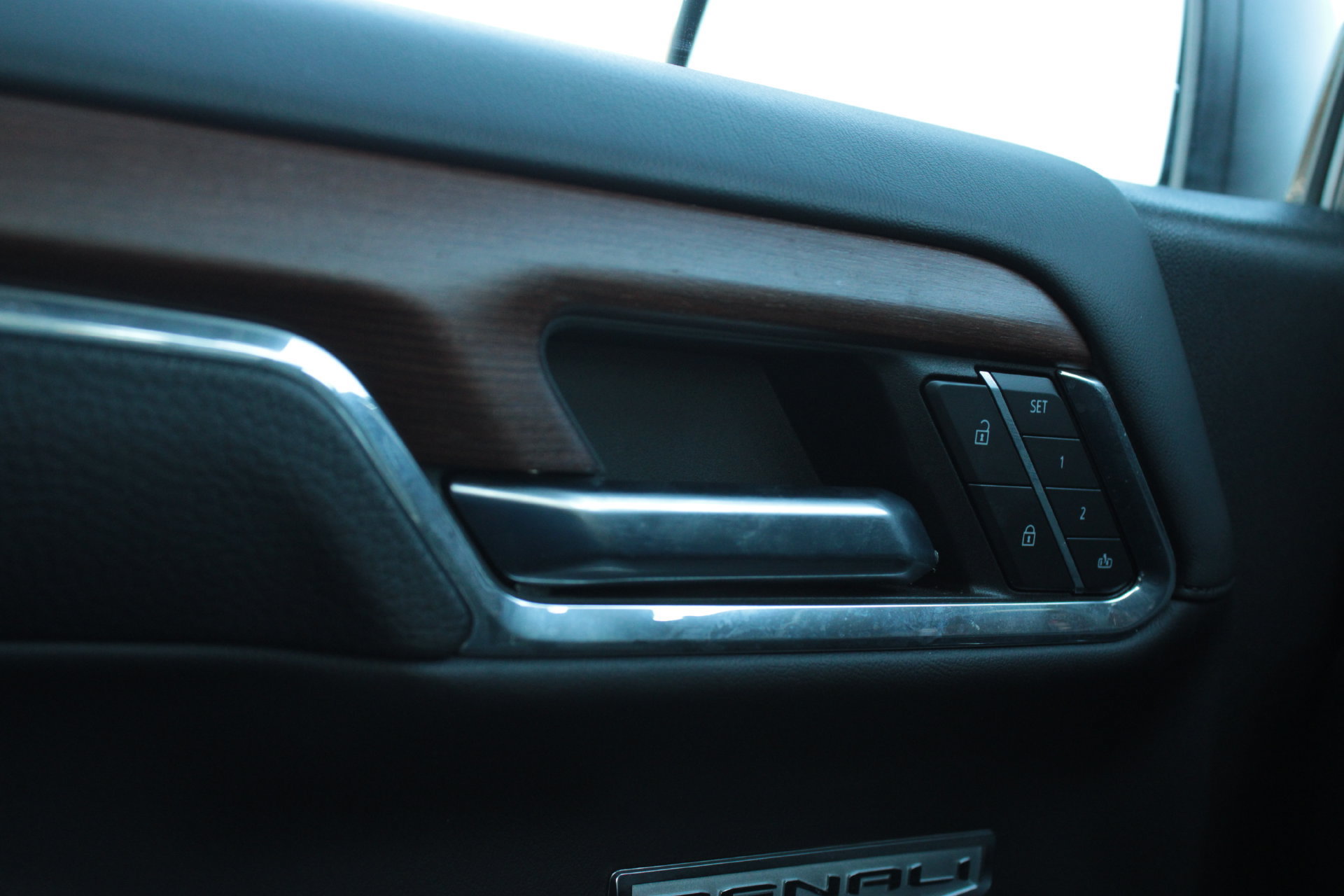 Used 2023 GMC Sierra 1500 Denali AWD/4WD image 28