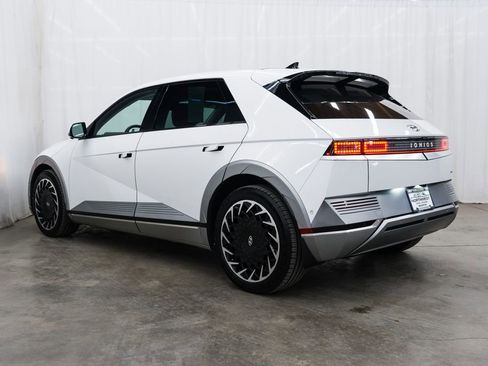 Used 2023 Hyundai Ioniq 5 Limited w/ Cargo Package image 4