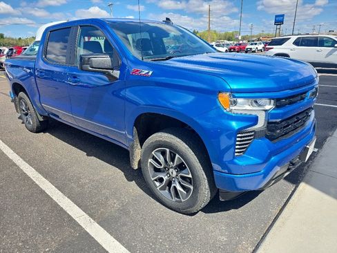 Certified 2022 Chevrolet Silverado 1500 RST AWD/4WD image 1