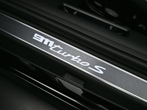 Certified 2022 Porsche 911 Turbo S AWD/4WD image 14