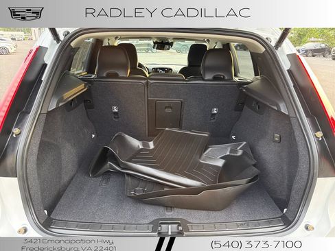 Used 2021 Volvo XC40 T5 Momentum AWD/4WD image 14