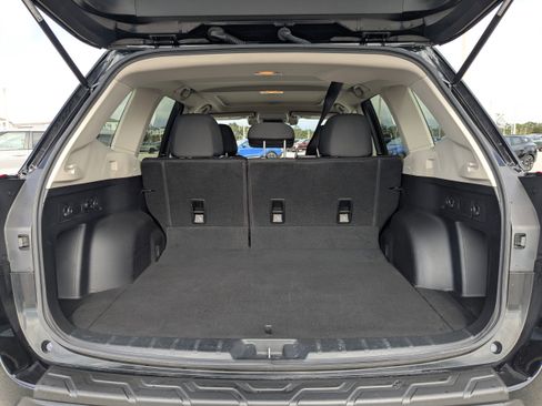 Used 2021 Subaru Forester Premium image 15