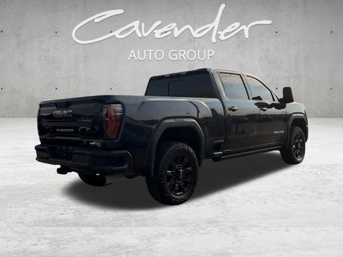 Used 2024 GMC Sierra 2500 AT4 w/ AT4 Premium Plus Package AWD/4WD image 16