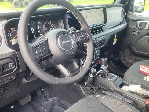 New 2025 Jeep Wrangler Sport S image 10