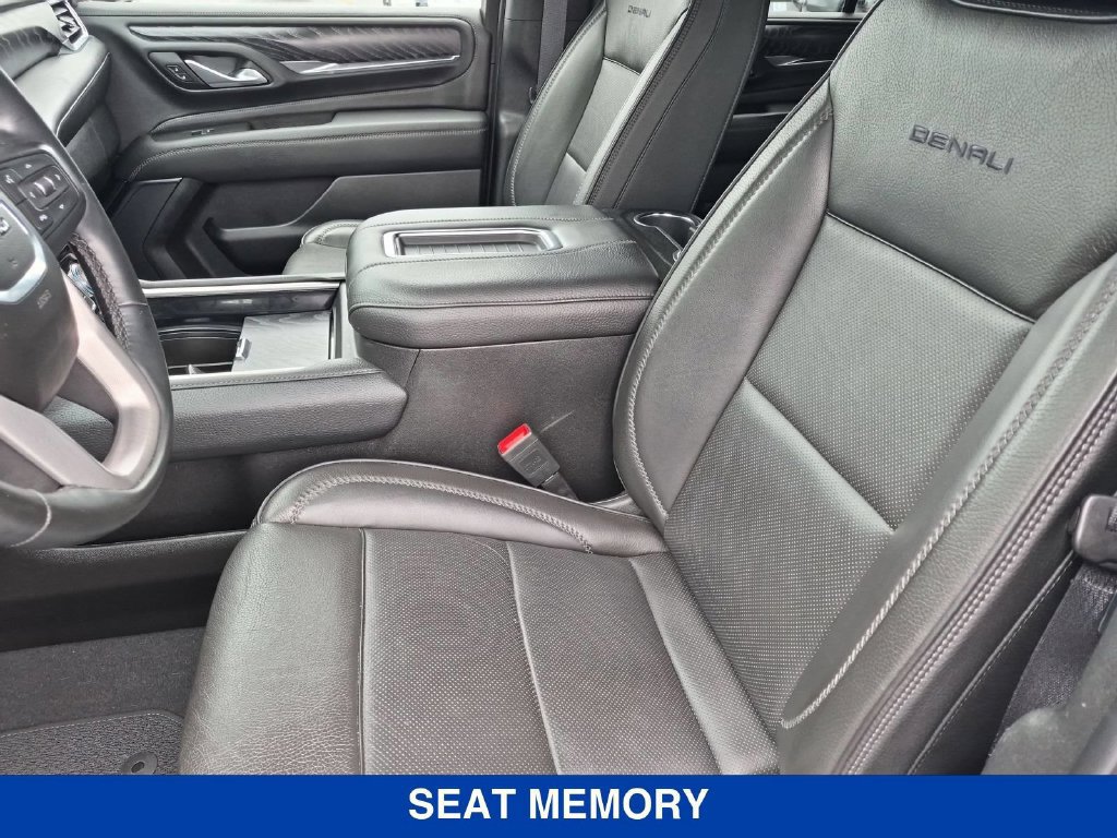 Used 2024 GMC Yukon Denali AWD/4WD image 13