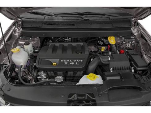 Used 2020 Dodge Journey SE FWD image 16