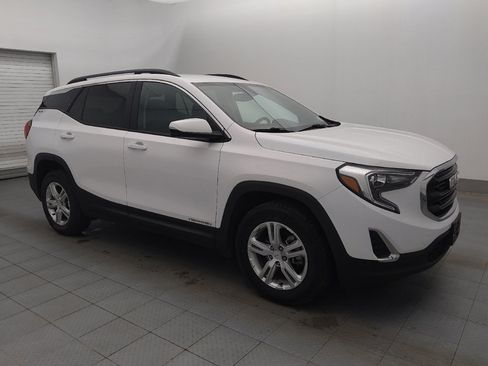 Used 2018 GMC Terrain SLE w/ Driver Convenience Package image 11