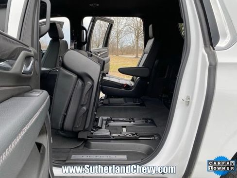 Used 2024 GMC Yukon XL Denali AWD/4WD image 43