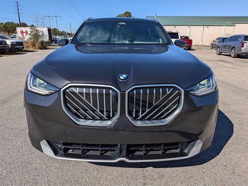 Used 2025 BMW X3 xDrive30i image 9