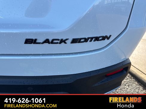 Used 2025 Honda Pilot Black Edition image 49