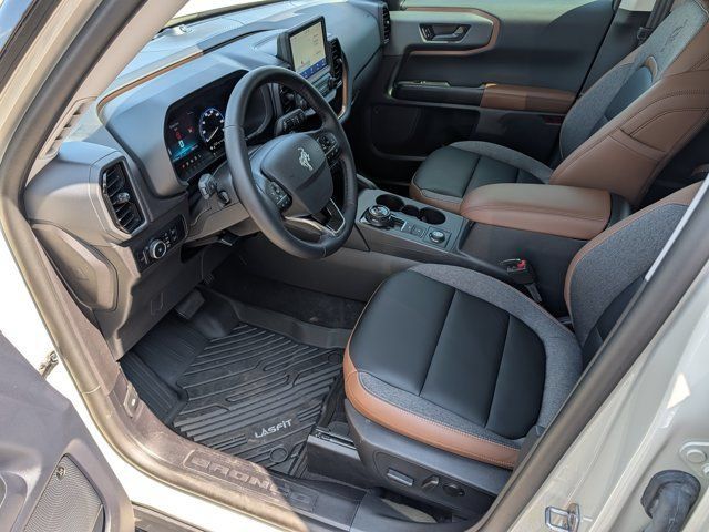 Used 2024 Ford Bronco Sport Outer Banks w/ Tech Package AWD/4WD image 9