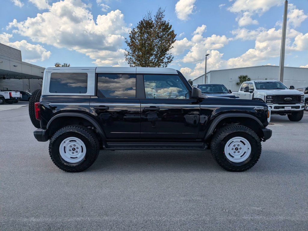 New 2026 Ford Bronco Heritage Edition AWD/4WD image 3