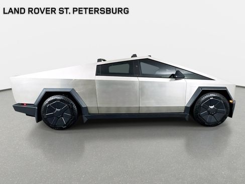 Used 2024 Tesla Cybertruck Cyberbeast AWD/4WD image 4