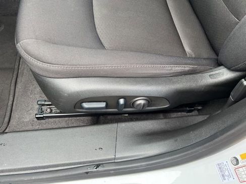 Used 2024 Chevrolet Malibu LT image 45