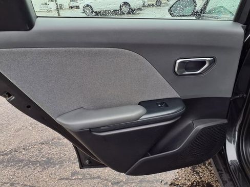 Used 2025 Kia K4 EX FWD image 80