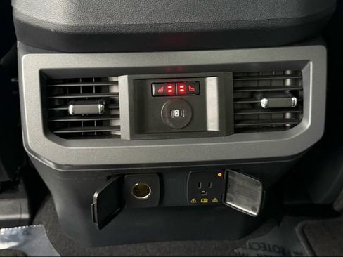 Used 2024 Ford F250 Lariat AWD/4WD image 24