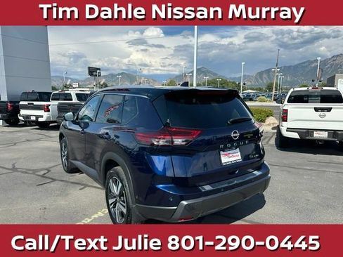Used 2025 Nissan Rogue SL w/ SL Premium Package AWD/4WD image 9