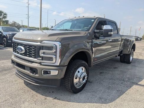 New 2026 Ford F450 Platinum w/ Platinum Plus Package image 9
