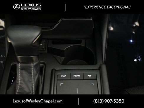 Used 2019 Lexus ES 350 Luxury image 35